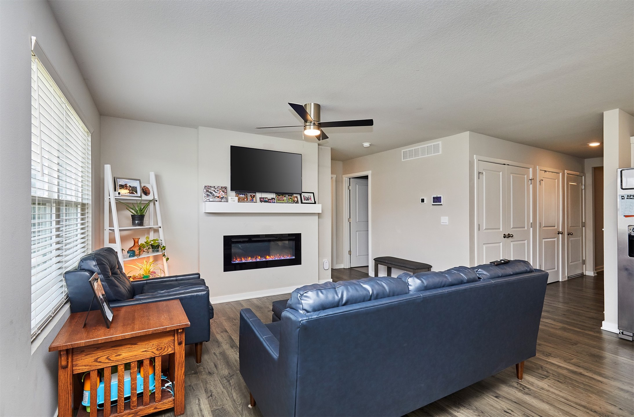 2108 Barry Drive, Adel, Iowa image 2