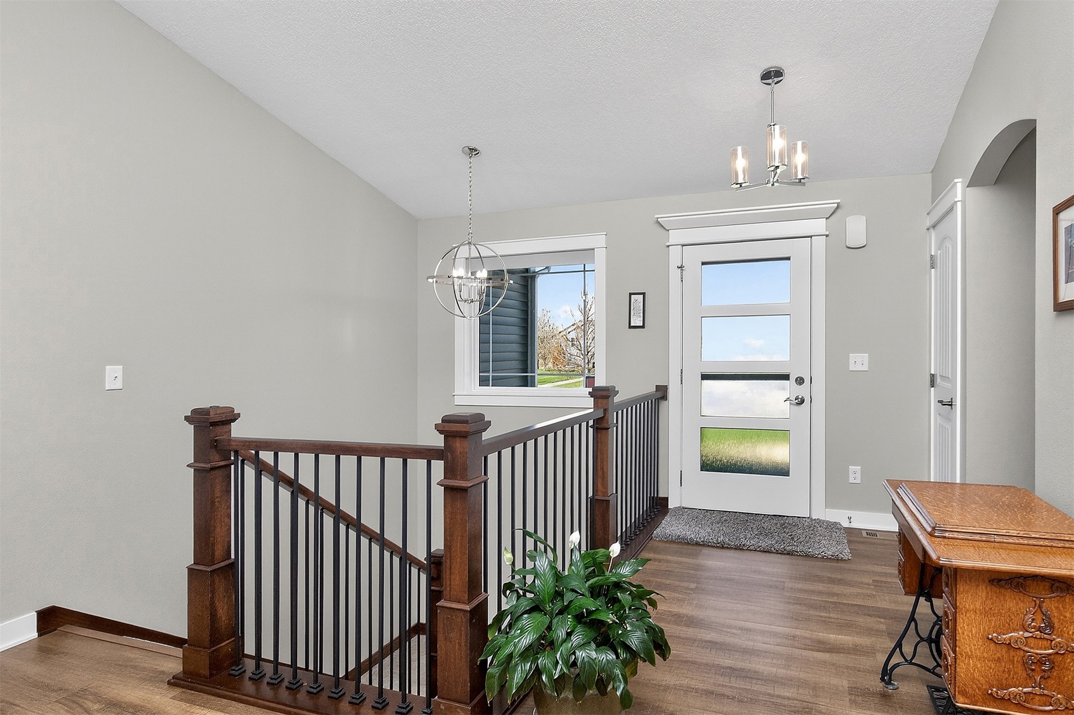 1506 Green Hills Drive