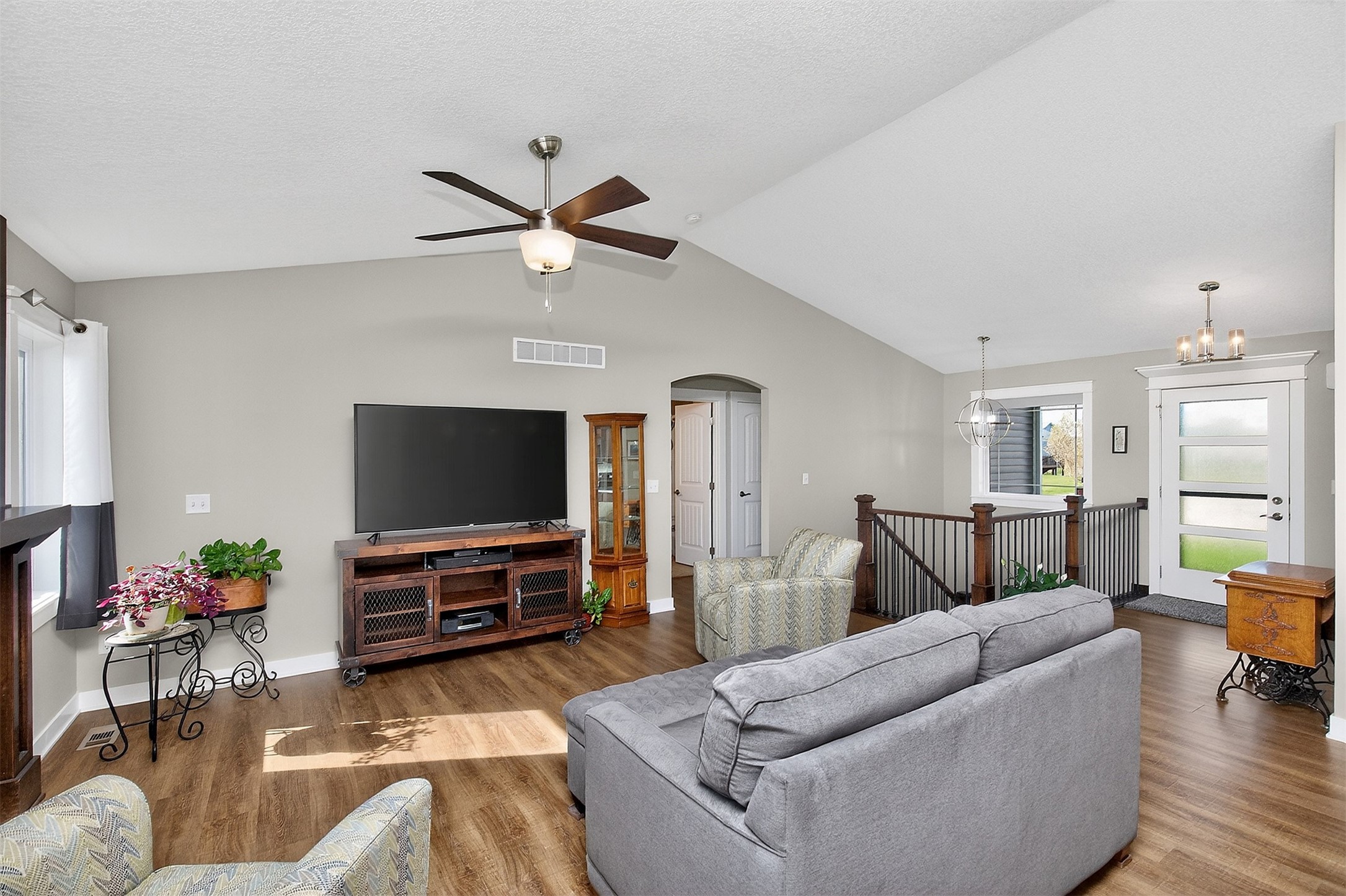 1506 Green Hills Drive