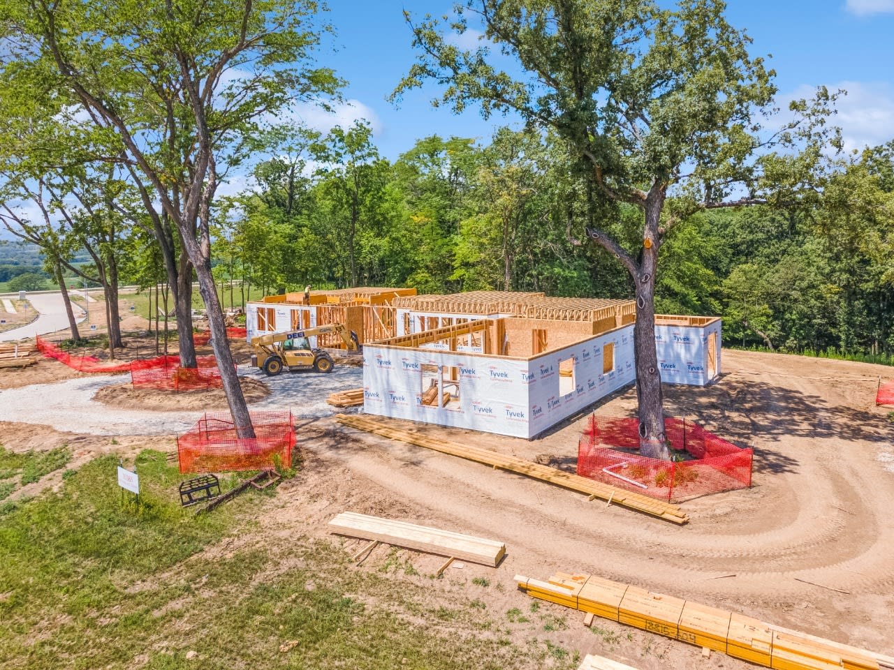 1529 S Stonewood Drive, West Des Moines, Iowa image 21