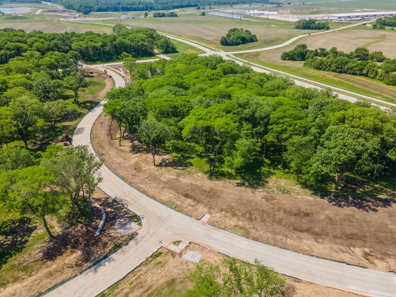 1529 S Stonewood Drive, West Des Moines, Iowa image 6