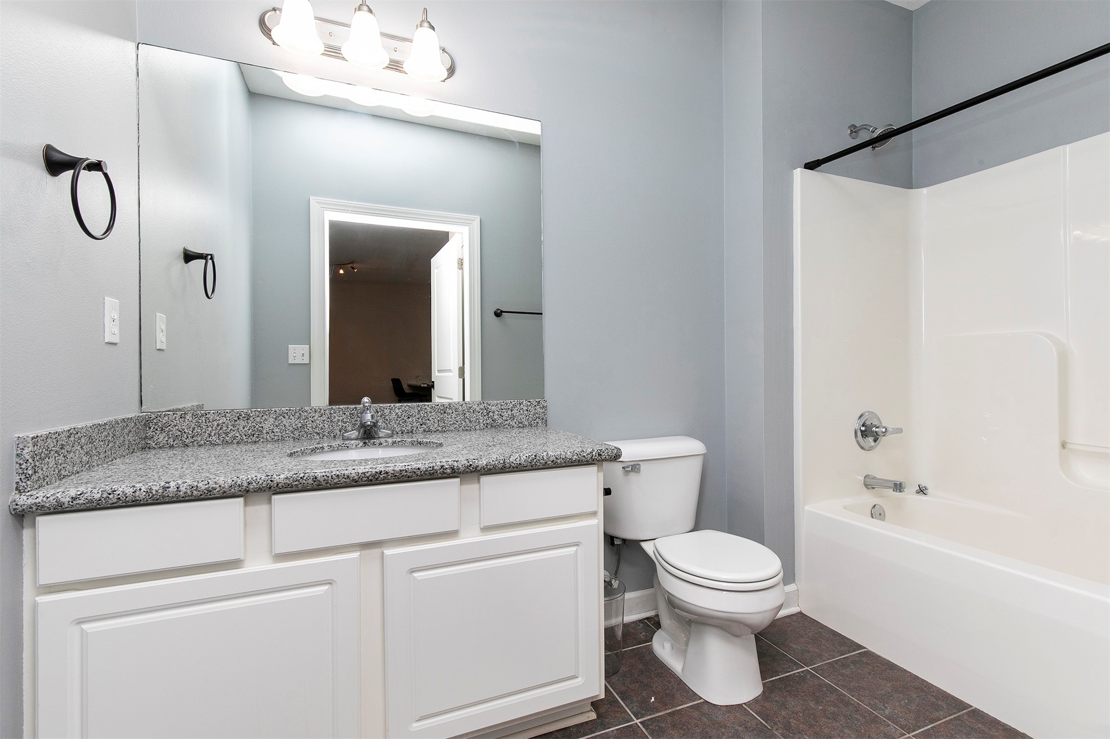 8350 Ep True Parkway #4104, West Des Moines, Iowa image 22