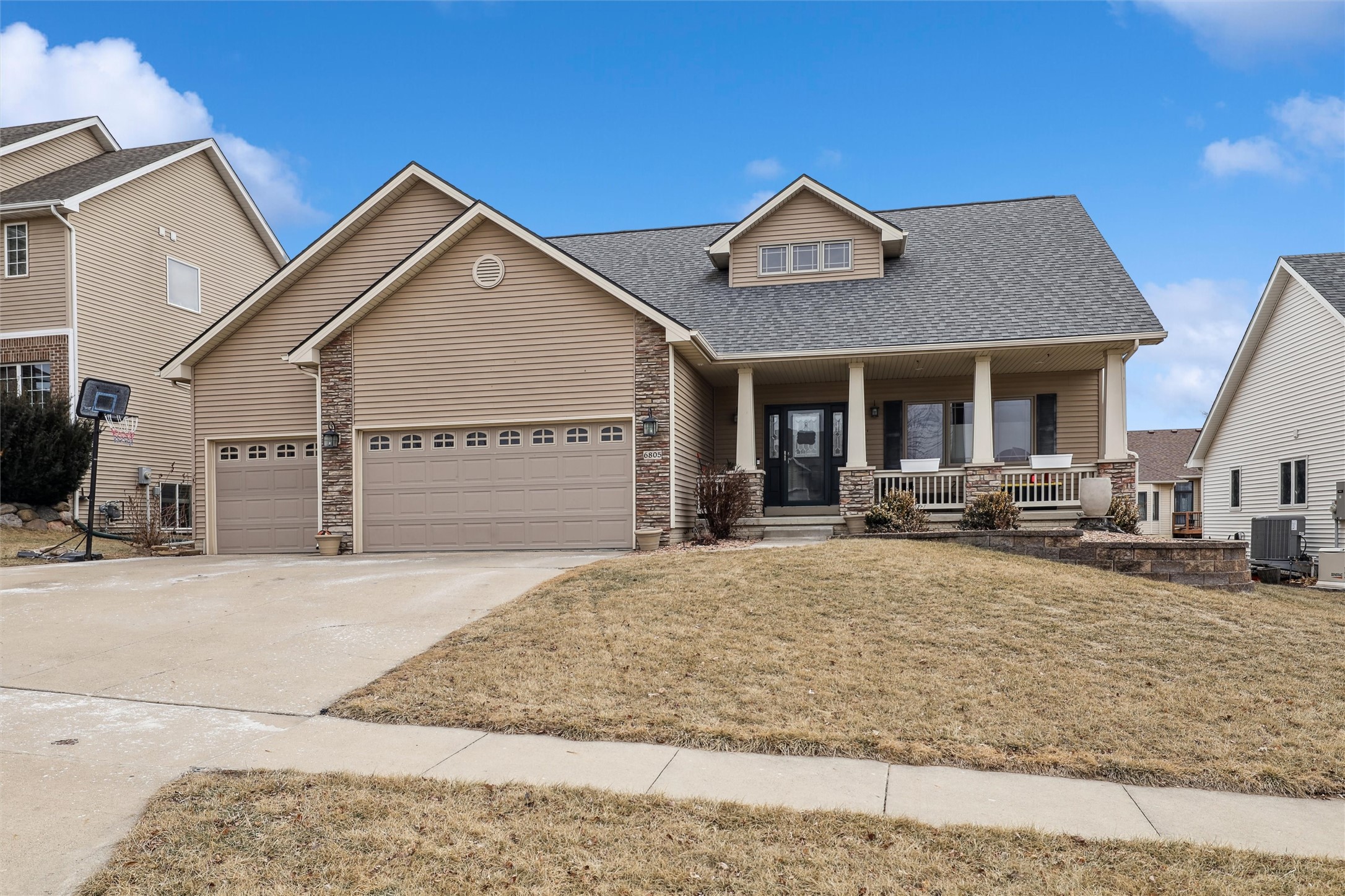 6805 Aubrey Court, Johnston, Iowa image 1