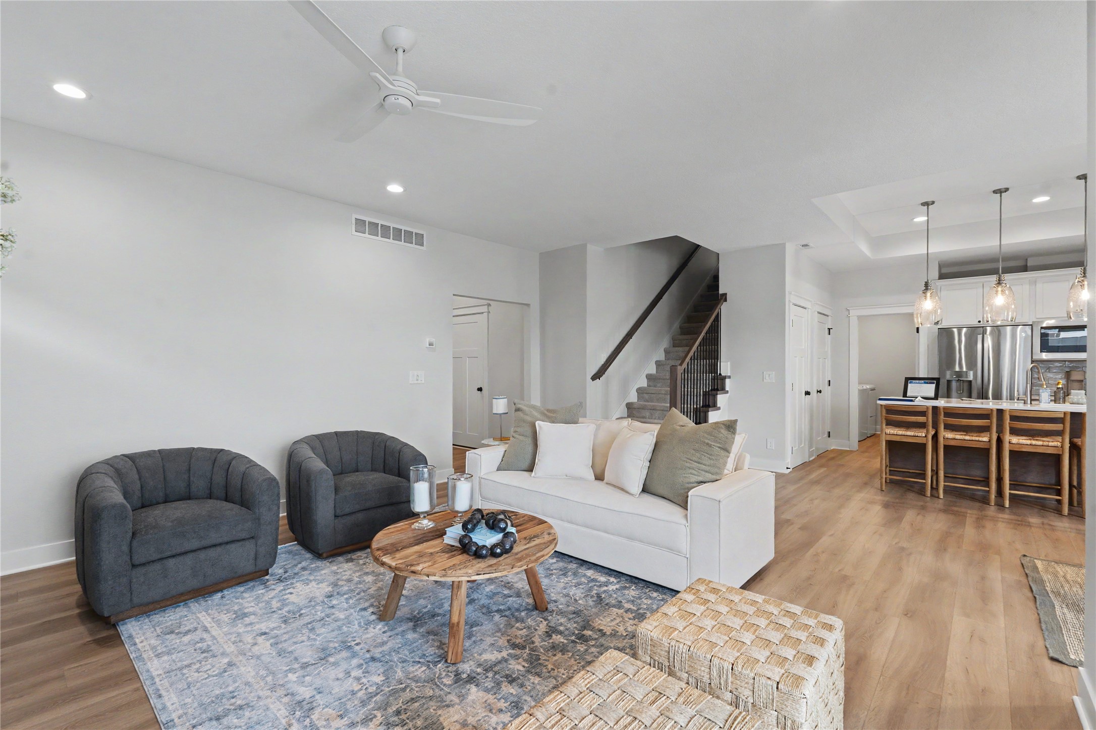 2906 Goldenrod Court