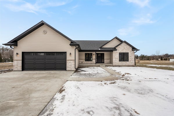 21164 WOODRIDGE LANE, SHELL ROCK, IA 50670 - Image 0b6408b0a25bbefbd2c65da869e669cd/1619589972
