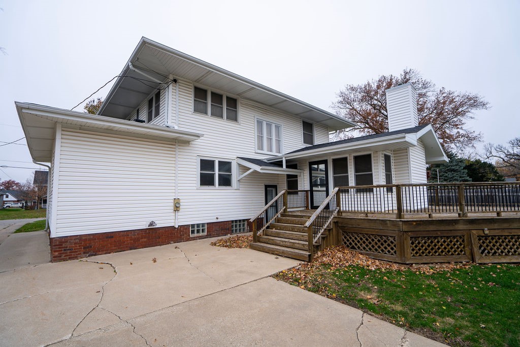 620 E 5th Street, Newton, Iowa image 31