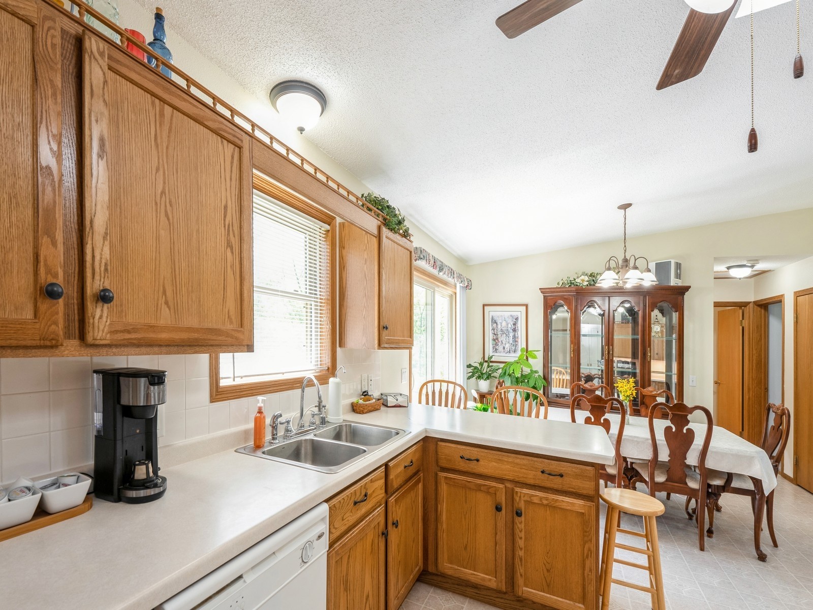 201 Pine Street, Marshalltown, Iowa image 9