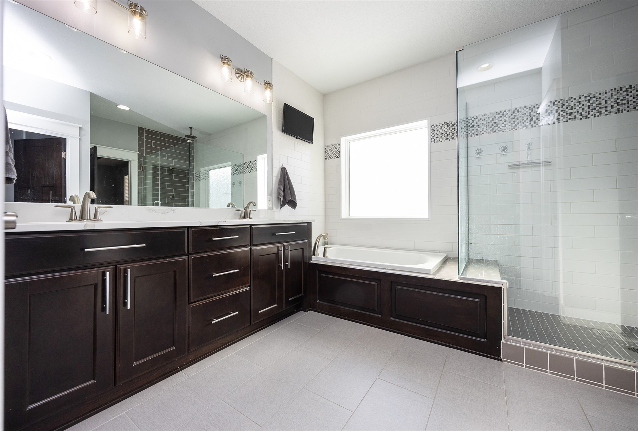 1003 Silverado Drive, Norwalk, Iowa image 20