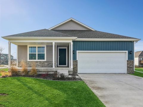 2804 Birchwood Drive Norwalk IA 50211