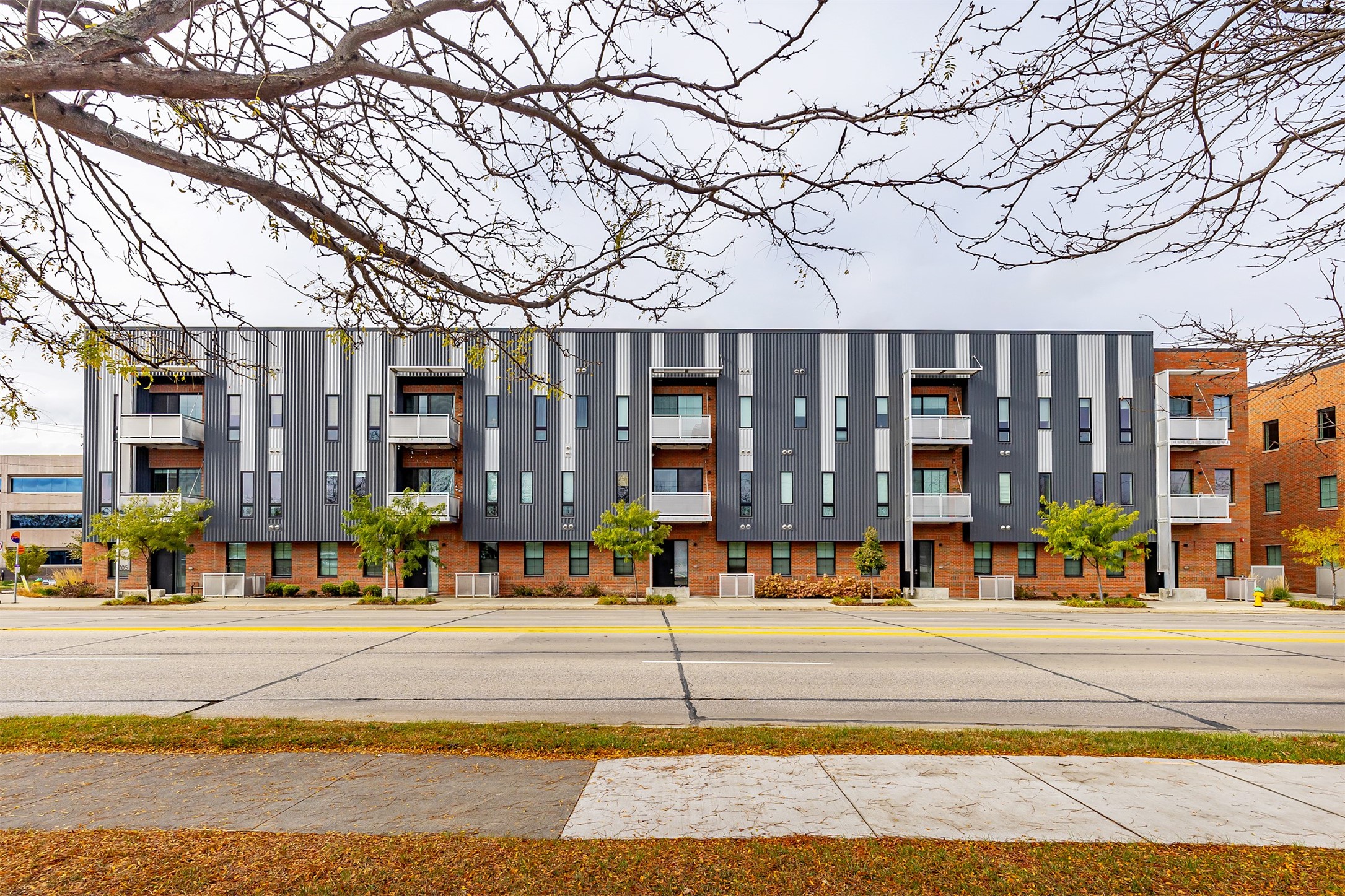 450 SW 7th Street 304