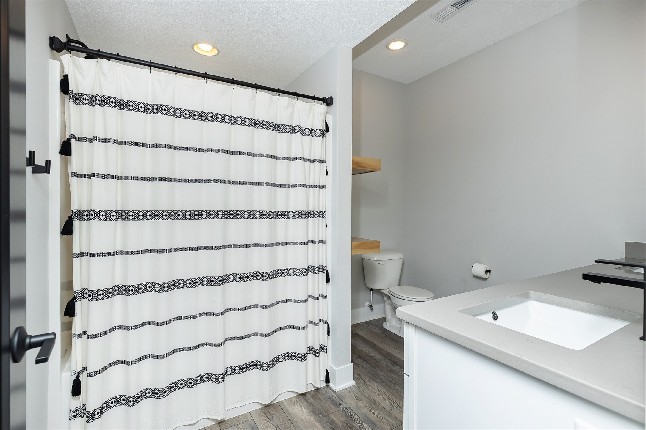2525 Belmont Boulevard, Waukee, Iowa image 26