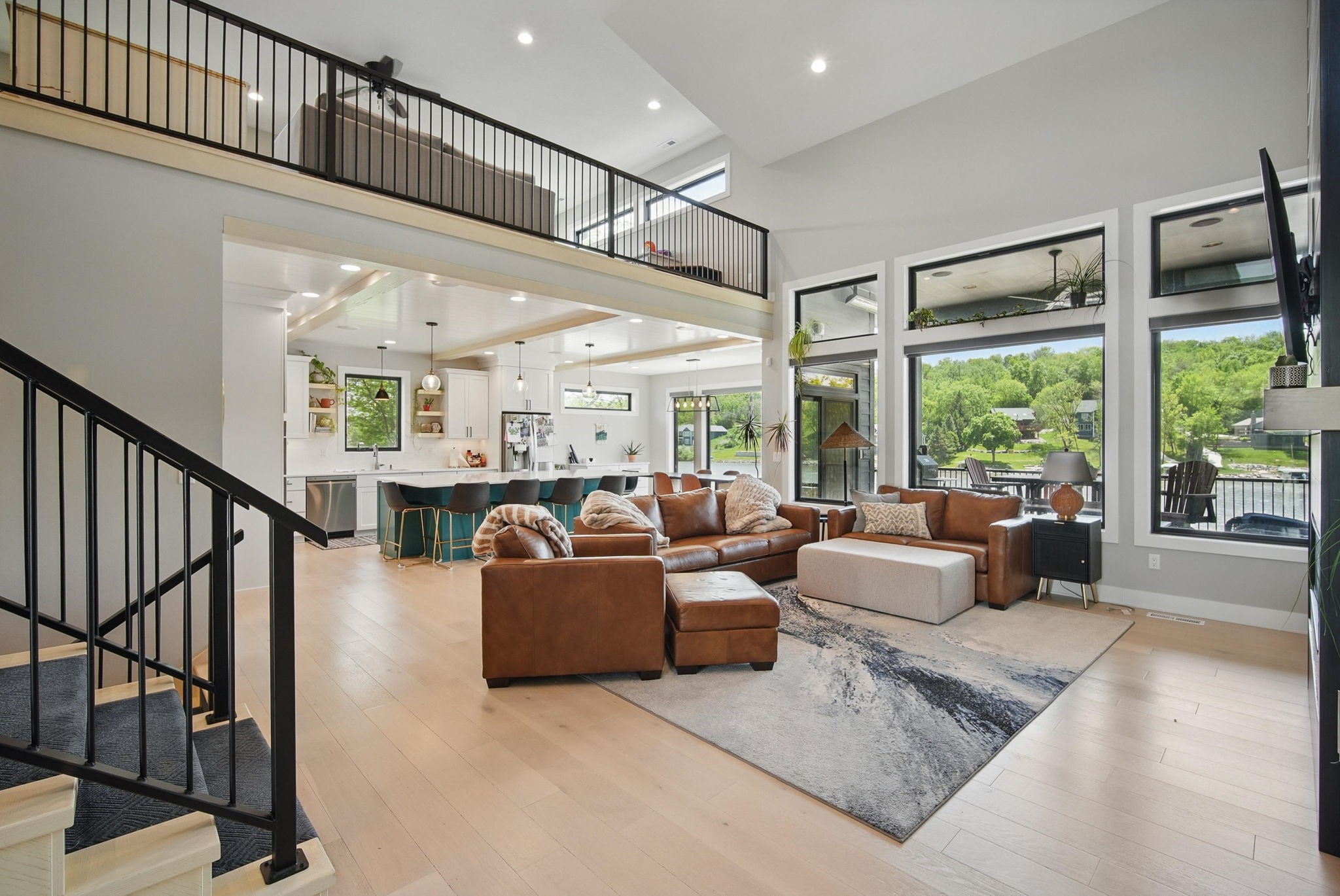 4159 Panorama Drive
