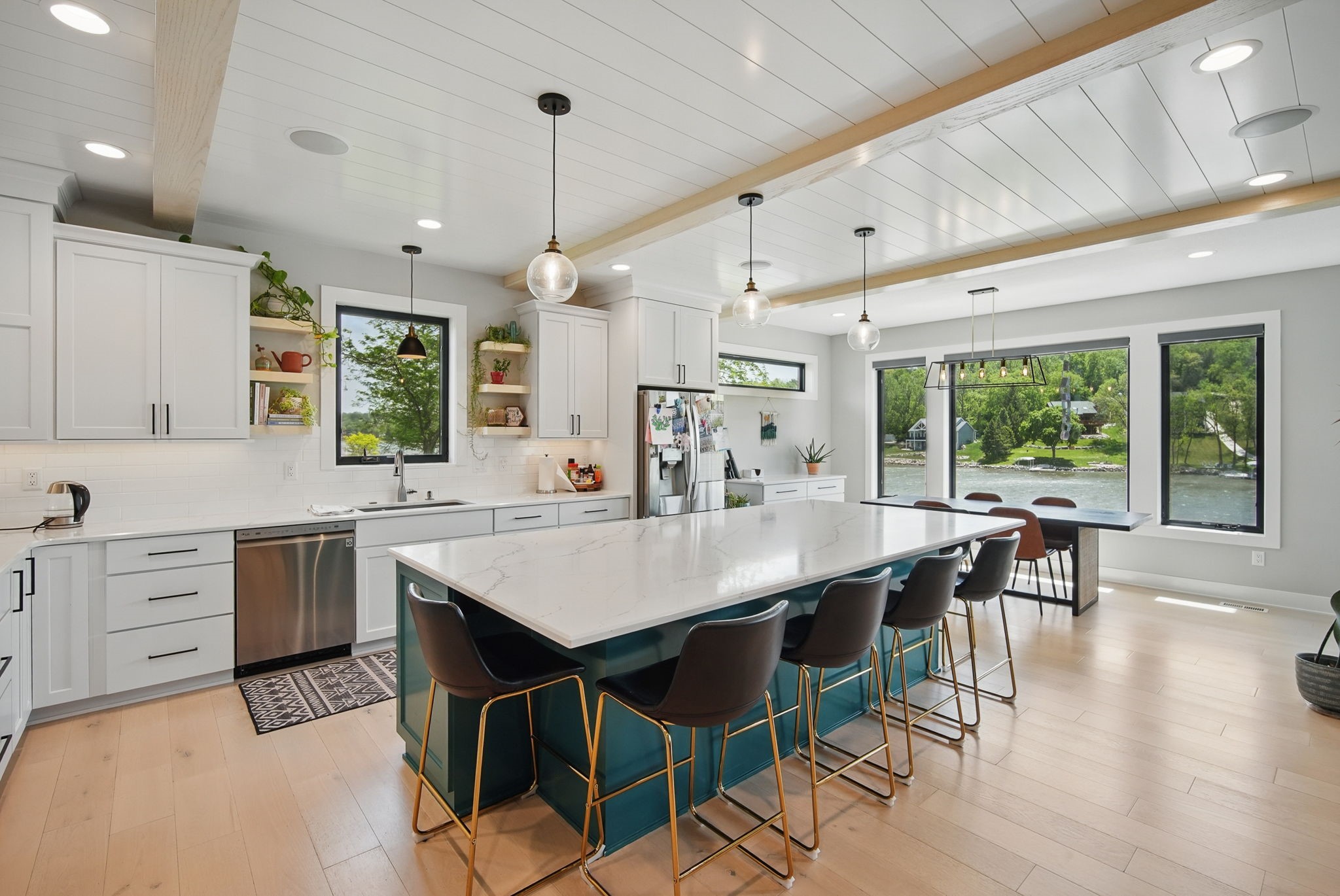 4159 Panorama Drive