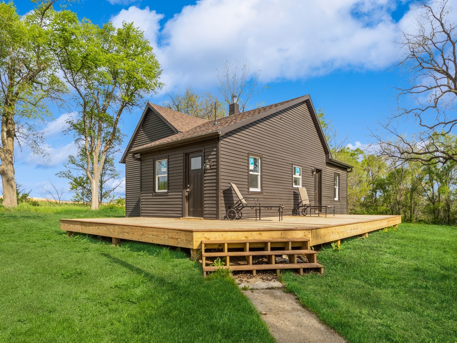 22144 Midland Trail, Minburn, Iowa image 5