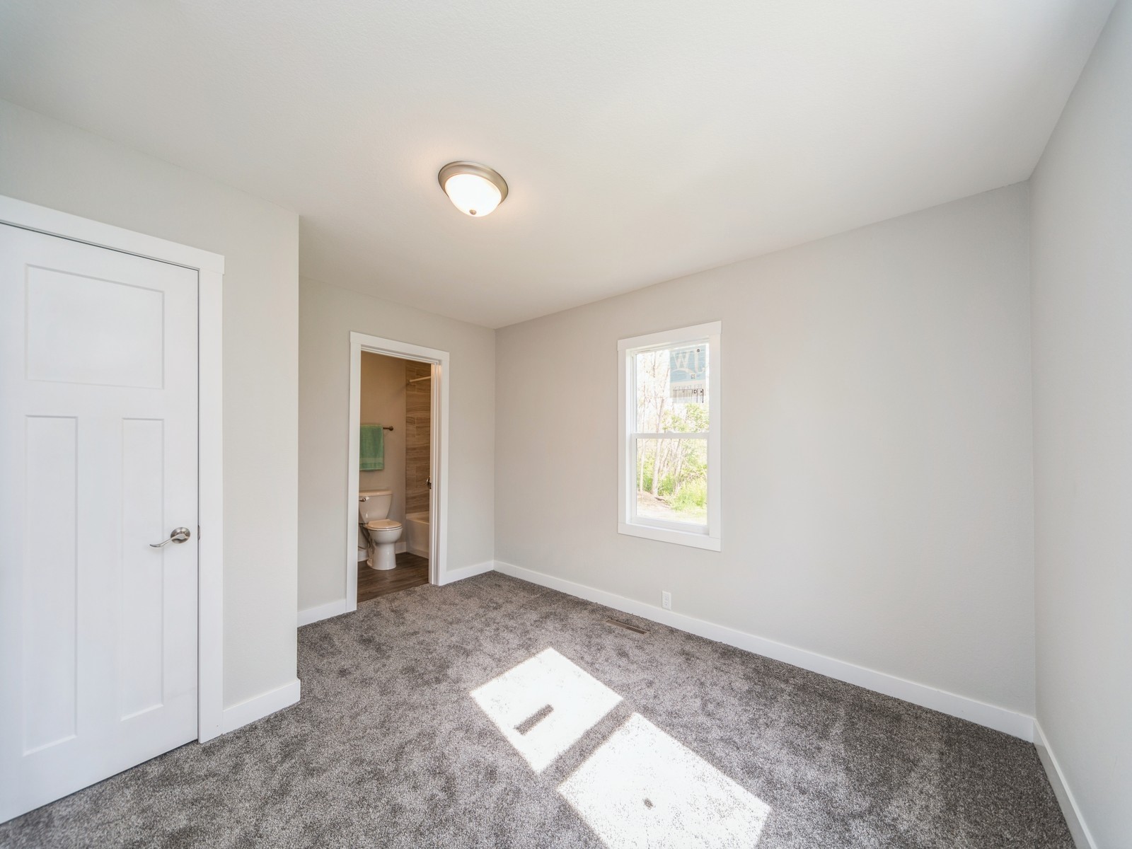 22144 Midland Trail, Minburn, Iowa image 15
