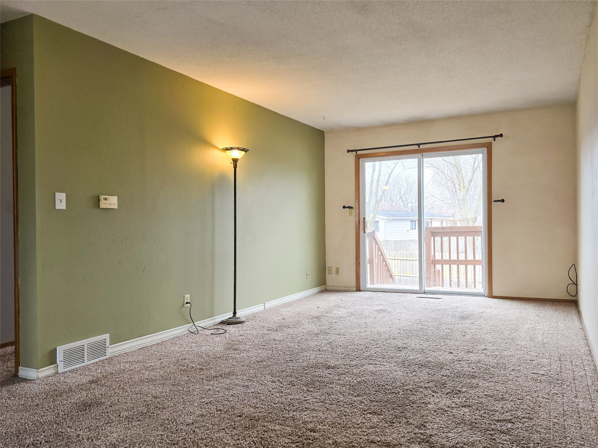 637 Meadow Place, Ames, Iowa image 2