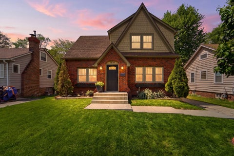 Featured picture for the property 739627