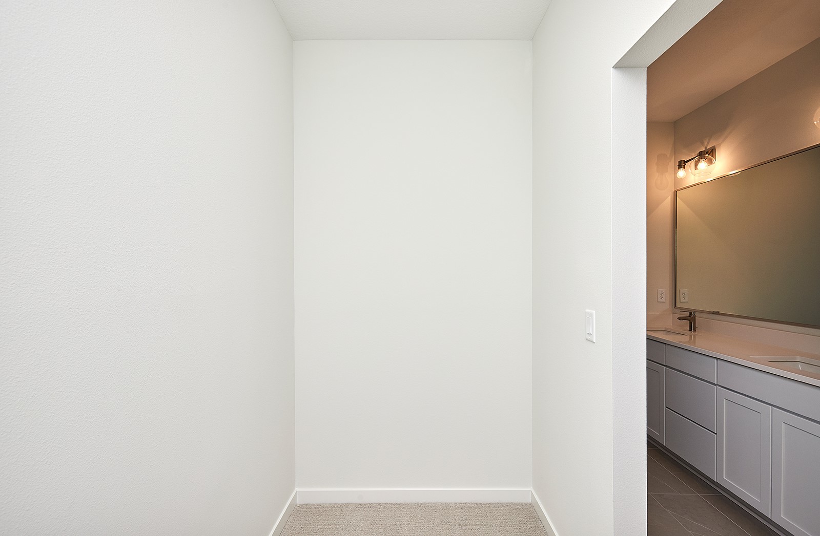 812 E 2nd Street, Des Moines, Iowa image 20