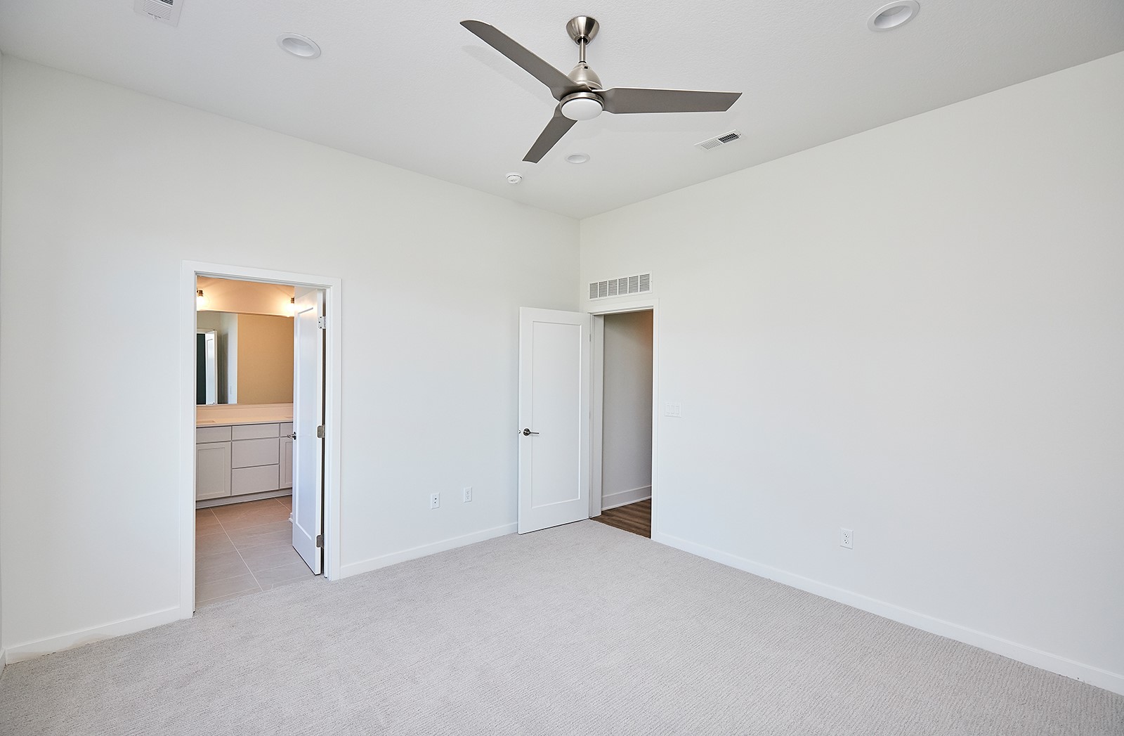 812 E 2nd Street, Des Moines, Iowa image 17