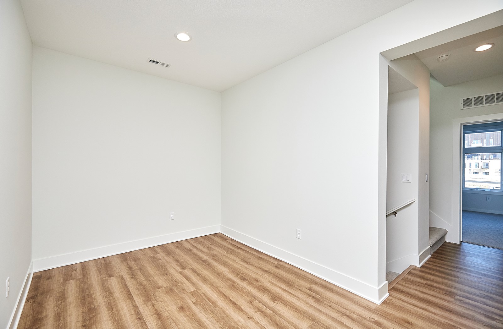 812 E 2nd Street, Des Moines, Iowa image 15