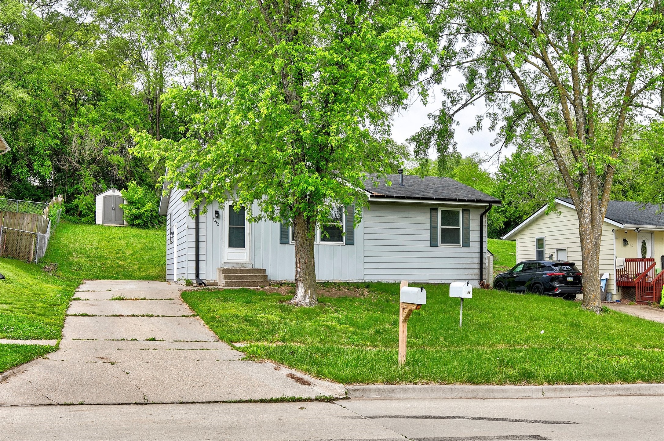 4242 SE 6th Street, Des Moines, Iowa image 2