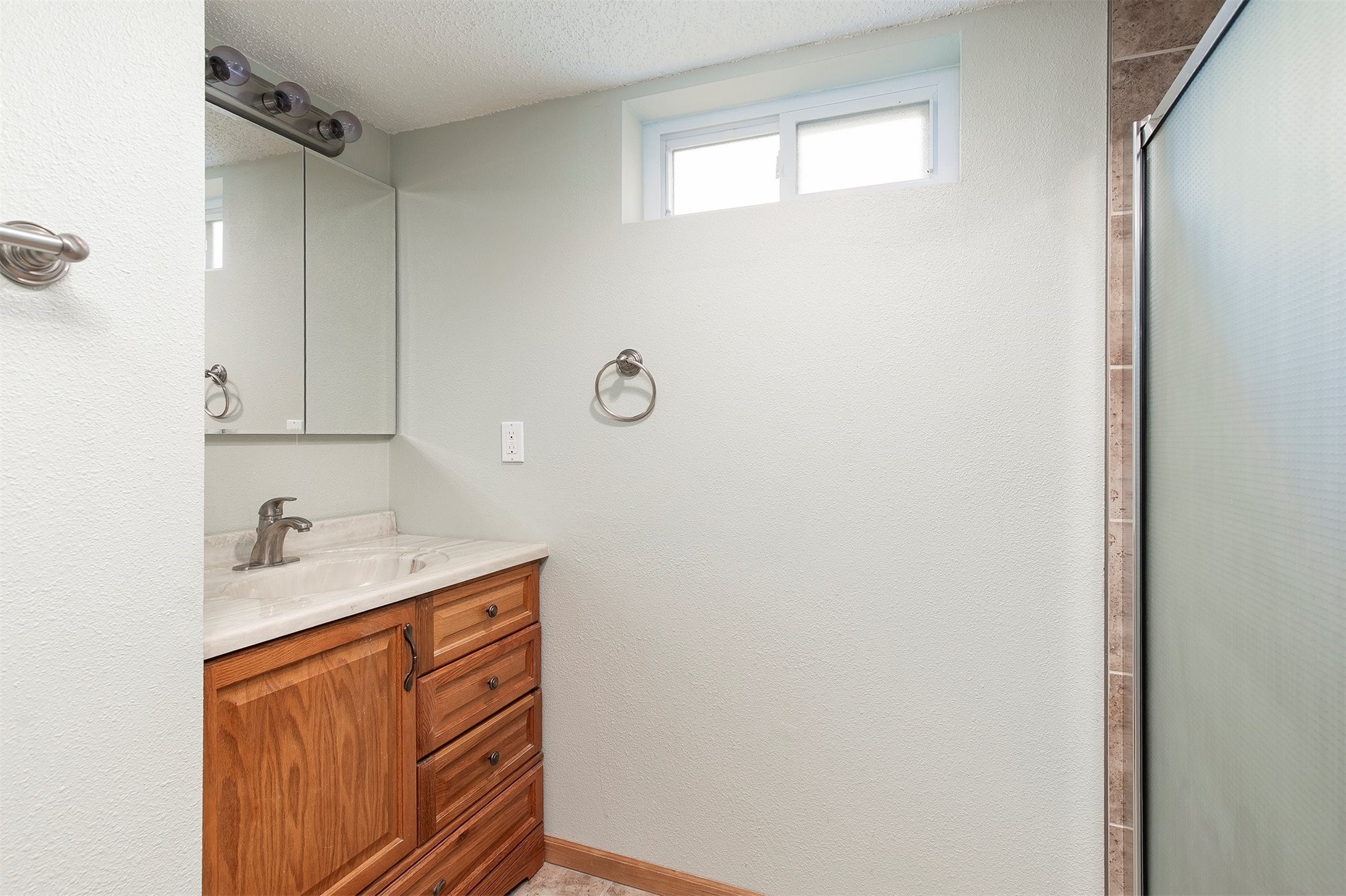 4242 SE 6th Street, Des Moines, Iowa image 21