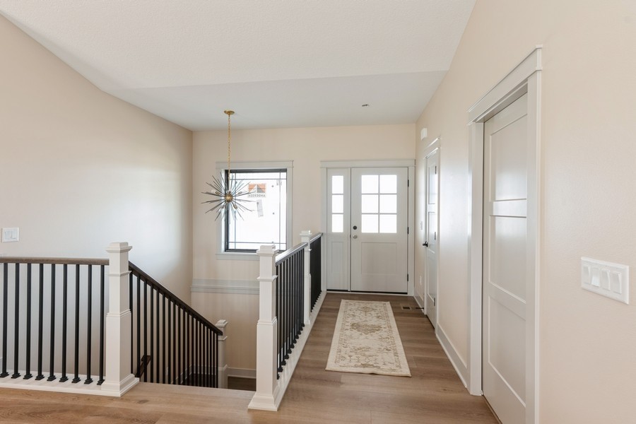 2209 Green Leaf Circle