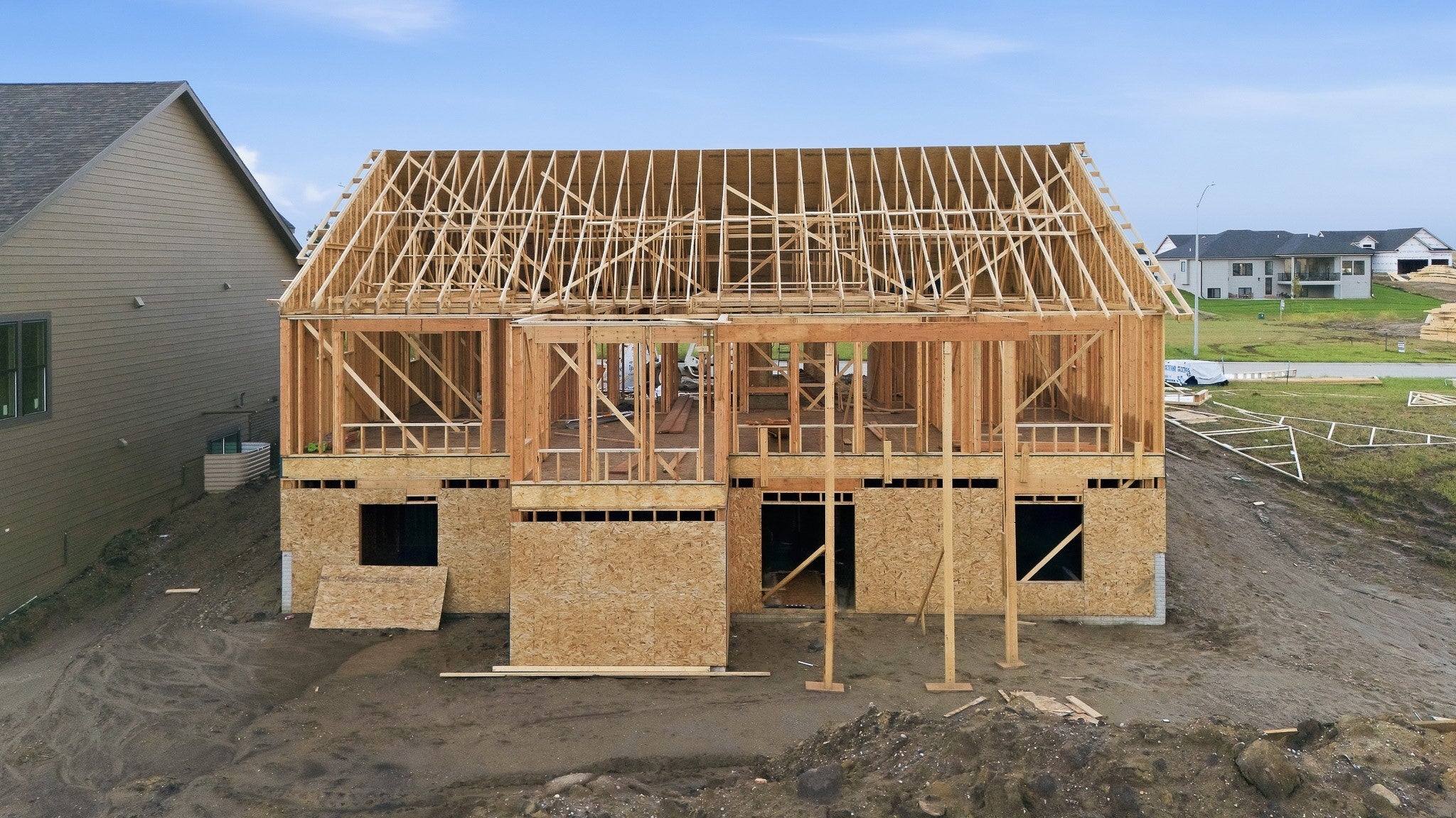1709 NE Threshold Drive