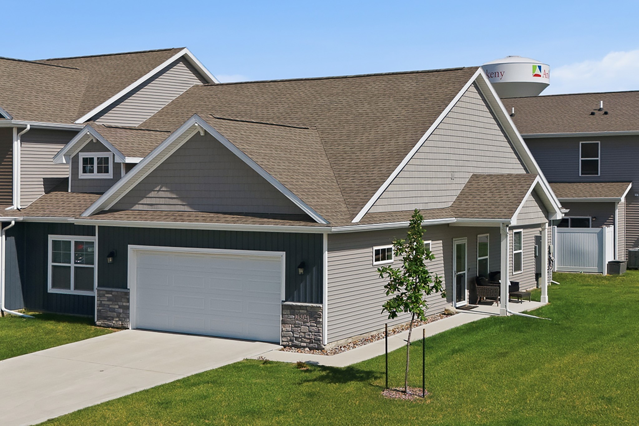 Photo 1 of 29 — 2804 NW 32nd Lane, Ankeny, IA 50023