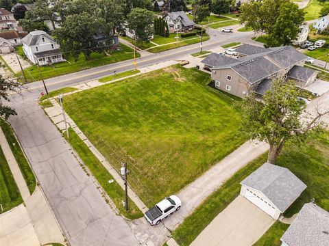 Vacant Land For Sale - 1000 1st Avenue<br/> Newton, IA 50208