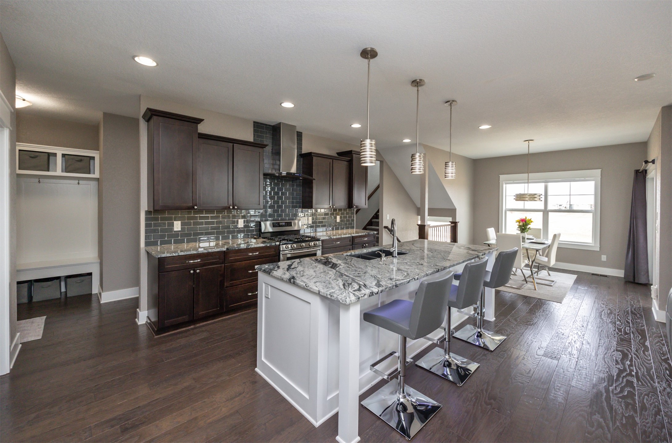 9625 Brightwater Drive, Johnston, Iowa image 3