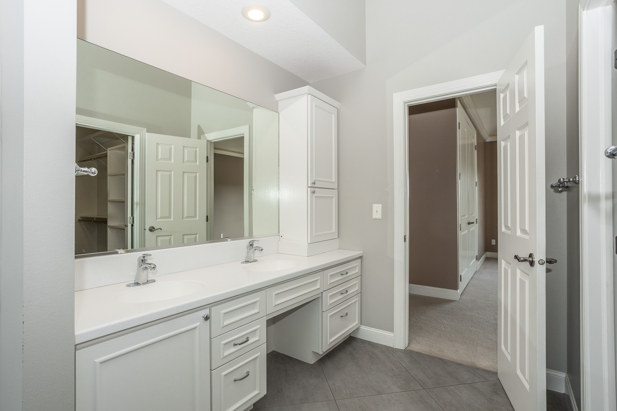 302 Turnberry Drive, Norwalk, Iowa image 16