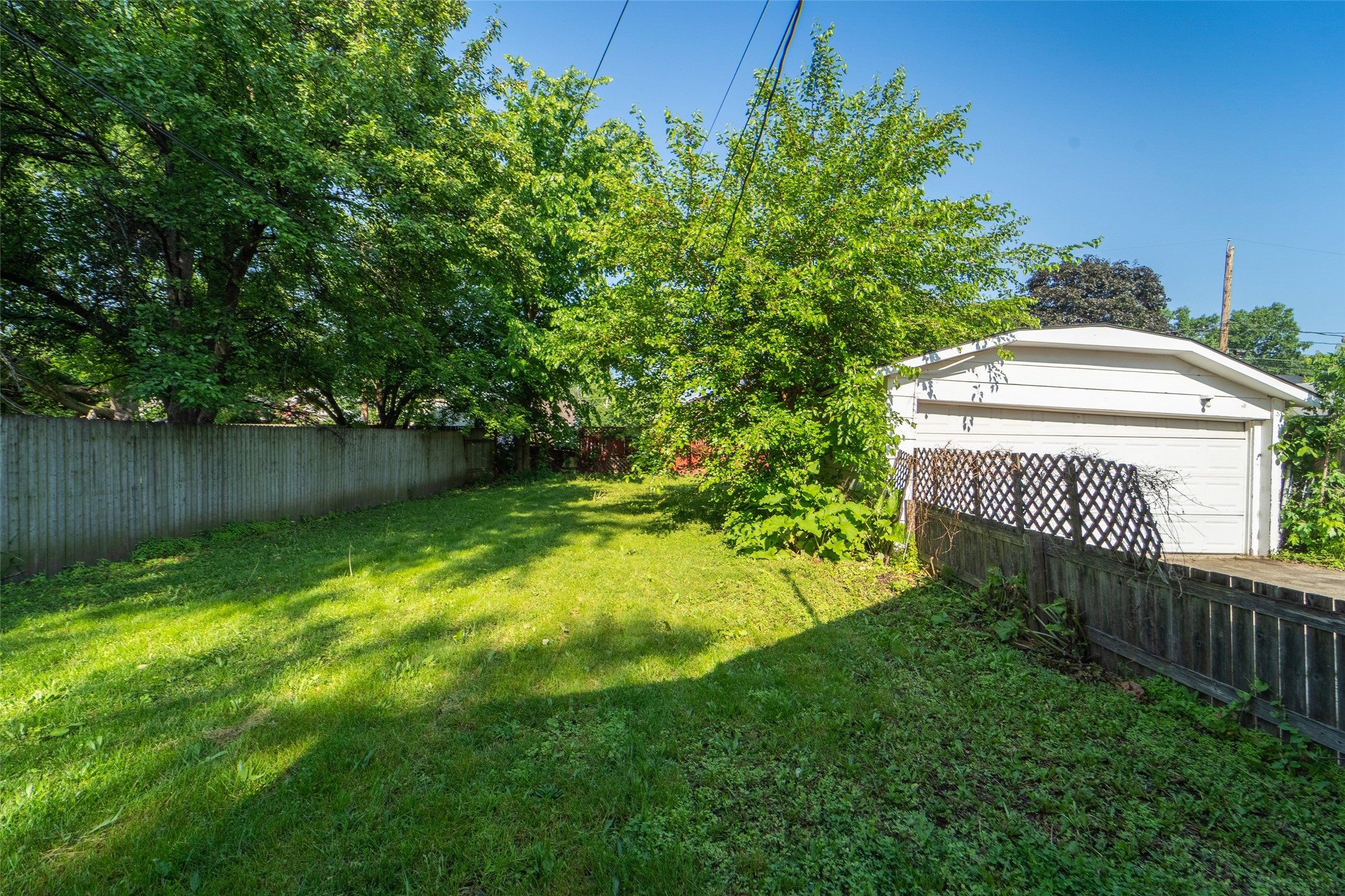 2336 E 13th Street, Des Moines, Iowa image 34