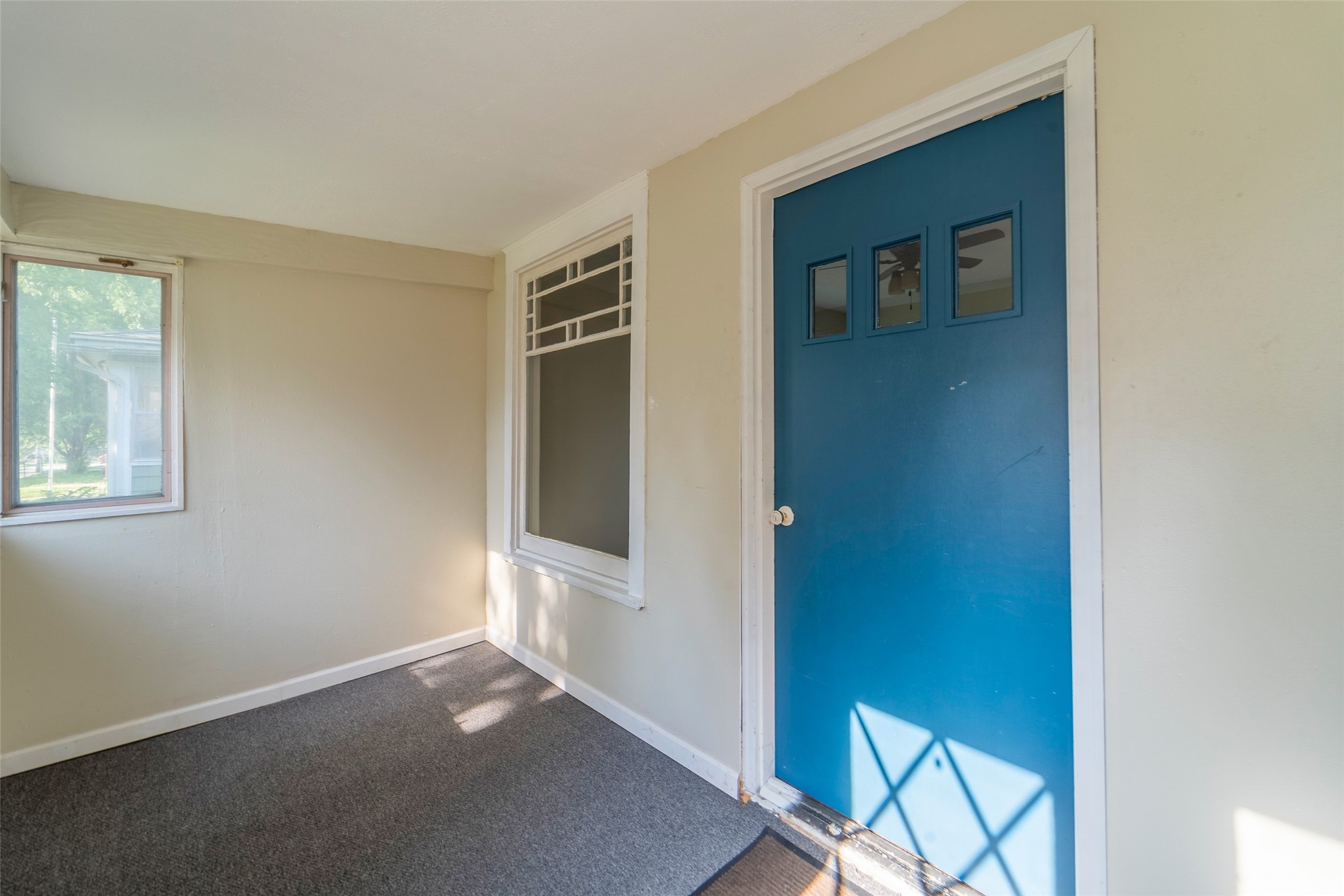 2336 E 13th Street, Des Moines, Iowa image 3
