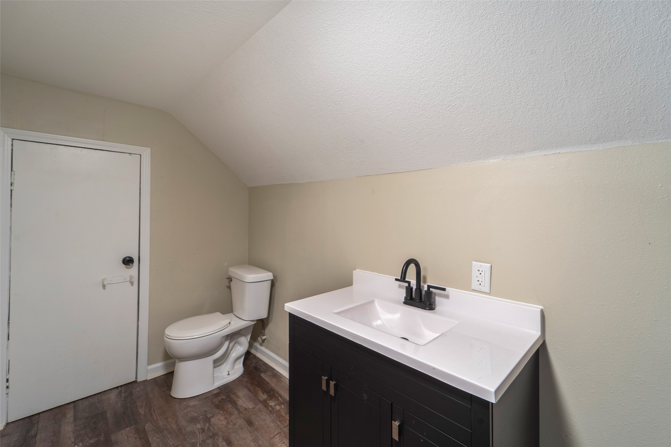 2336 E 13th Street, Des Moines, Iowa image 27