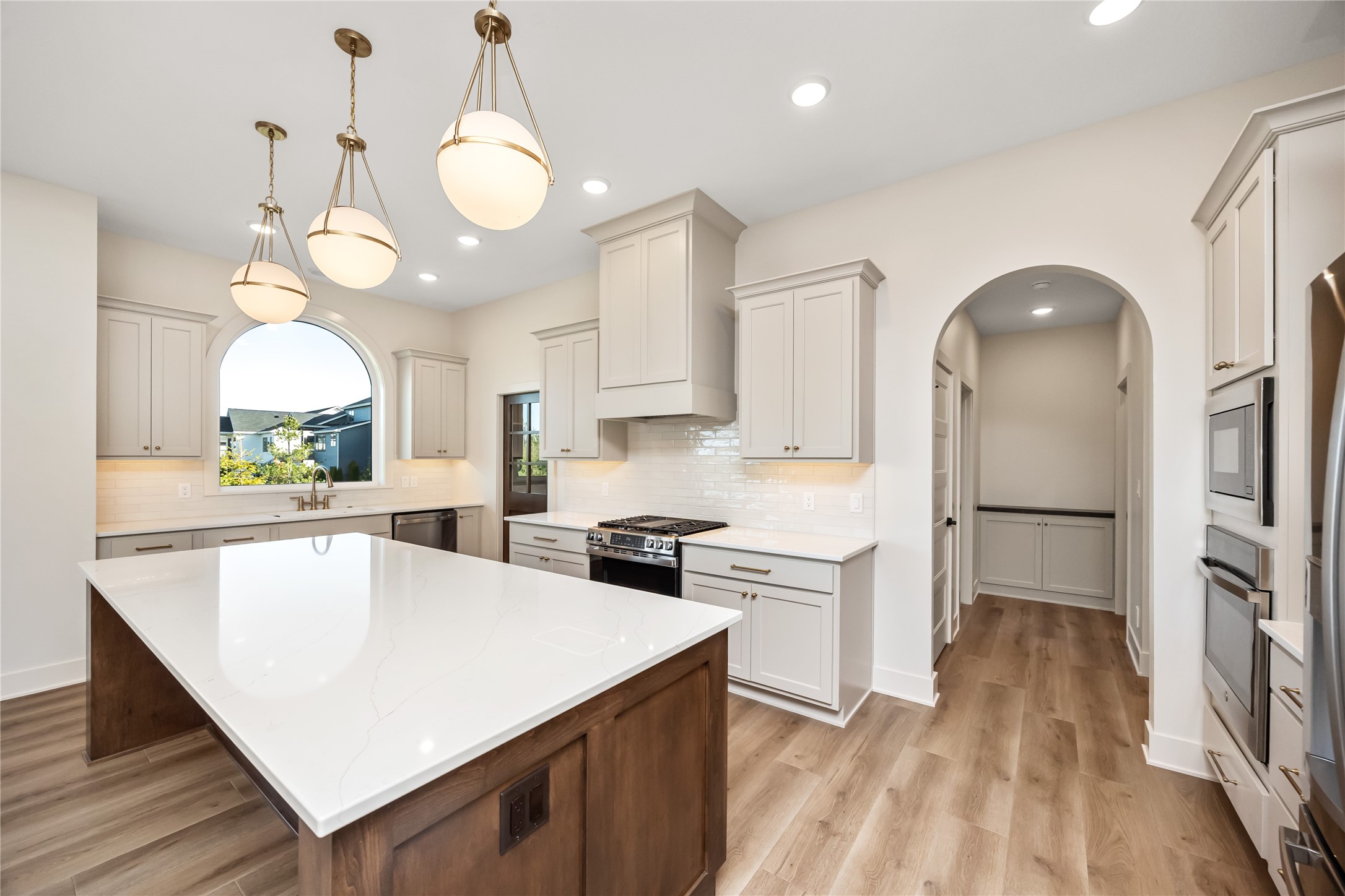 4617 Centennial Boulevard