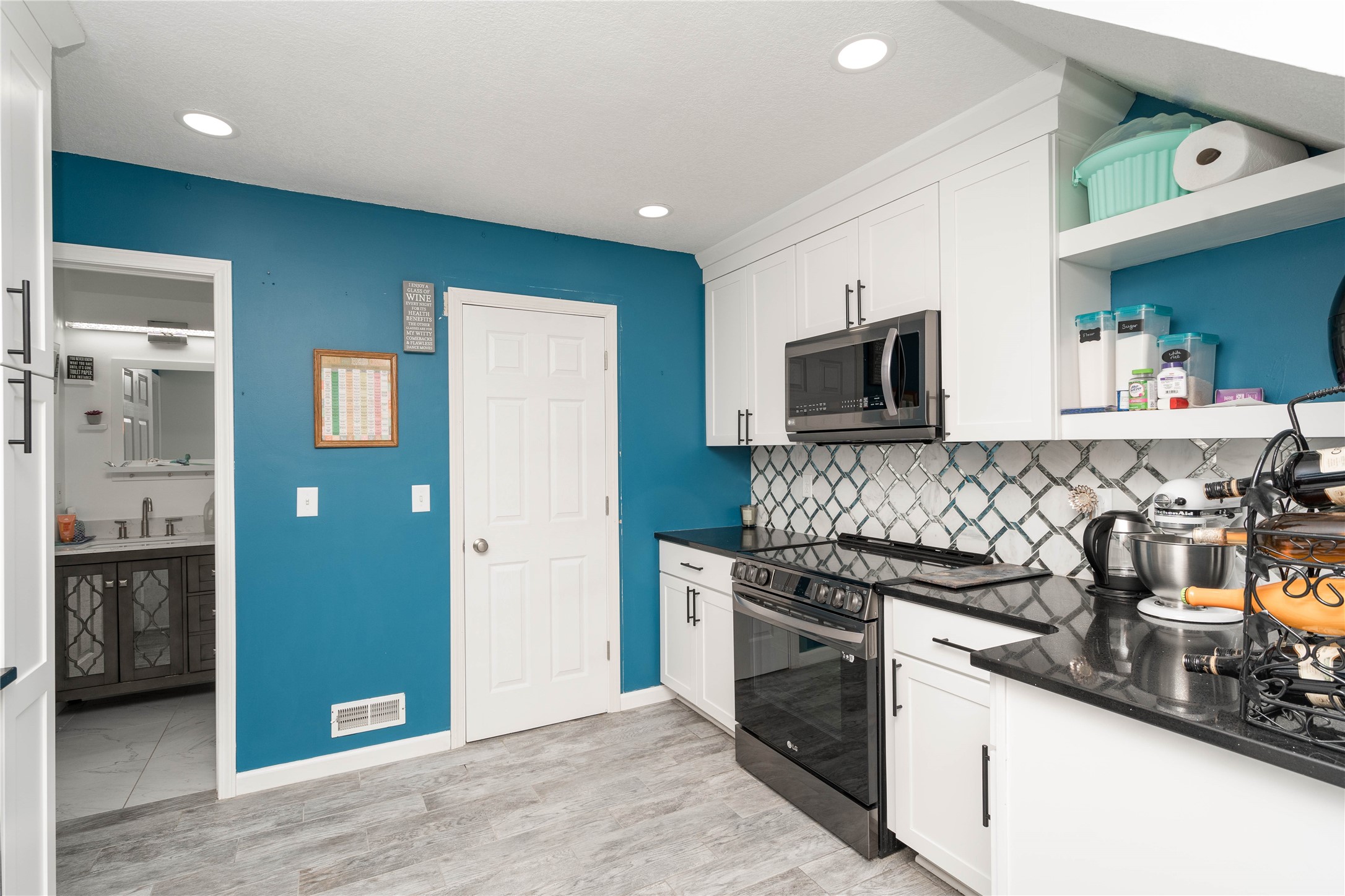 150 S Prairie View Drive #203, West Des Moines, Iowa image 5