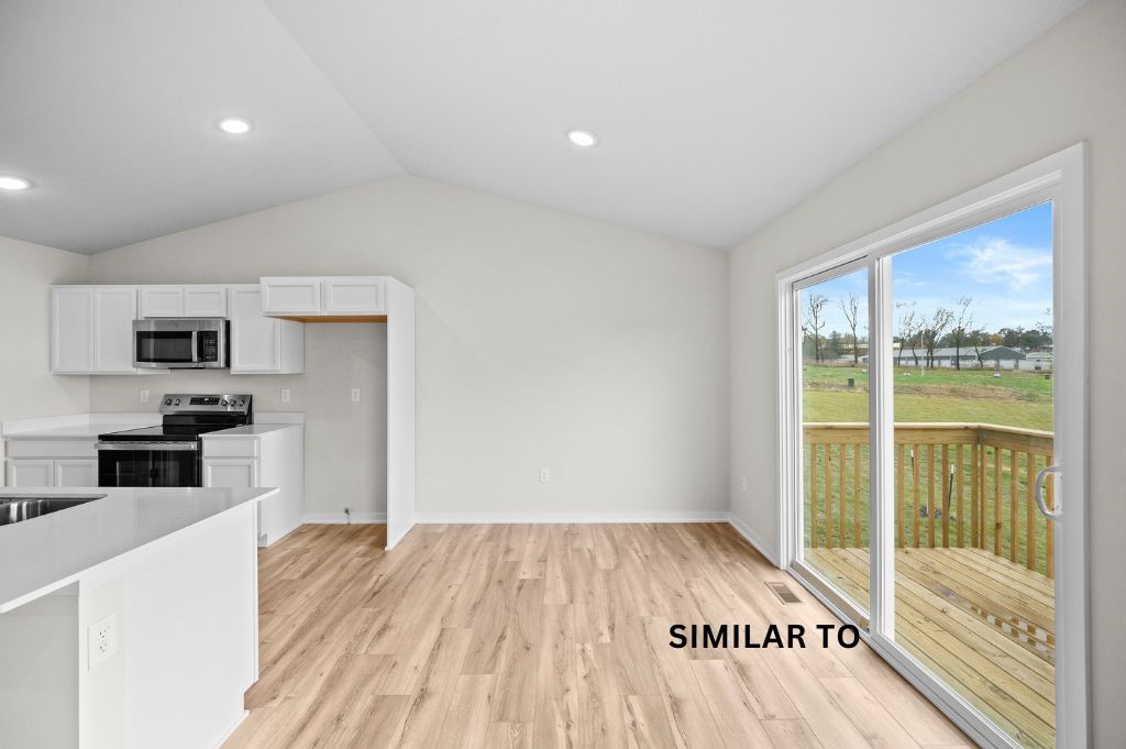 4404 Honey Bee Ridge, Des Moines, Iowa image 14