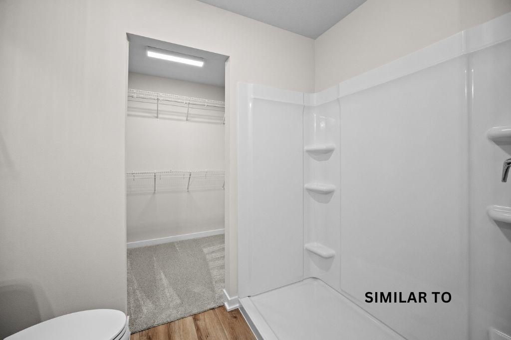 4404 Honey Bee Ridge, Des Moines, Iowa image 21