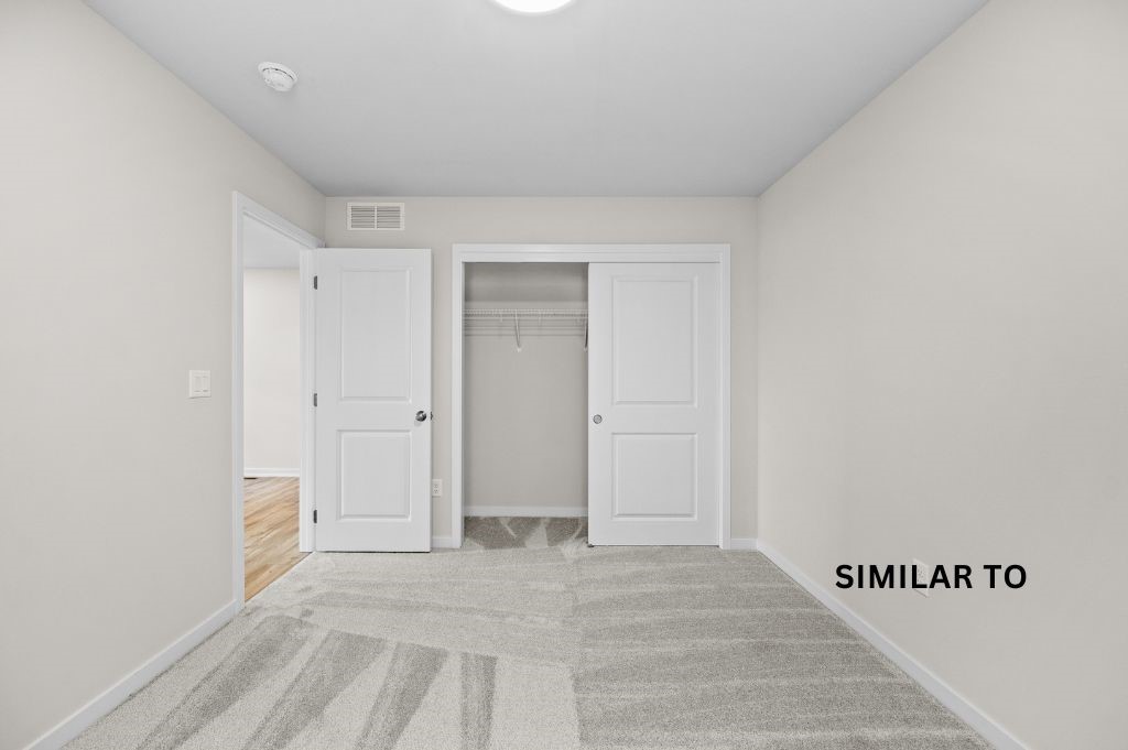 4404 Honey Bee Ridge, Des Moines, Iowa image 9