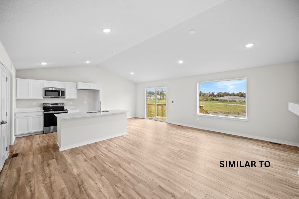 4404 Honey Bee Ridge, Des Moines, Iowa image 12