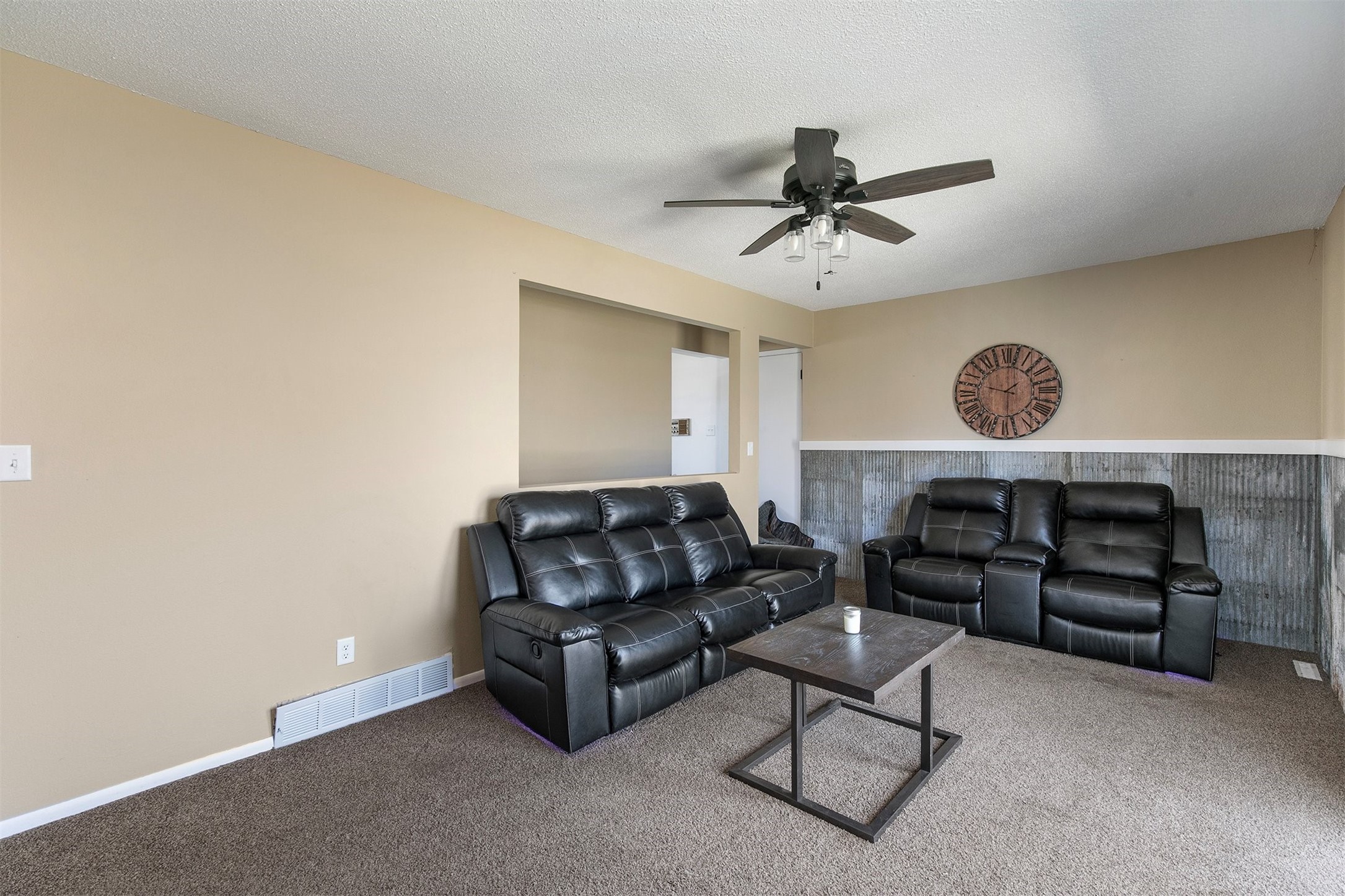 846 E Broad Street, Des Moines, Iowa image 9