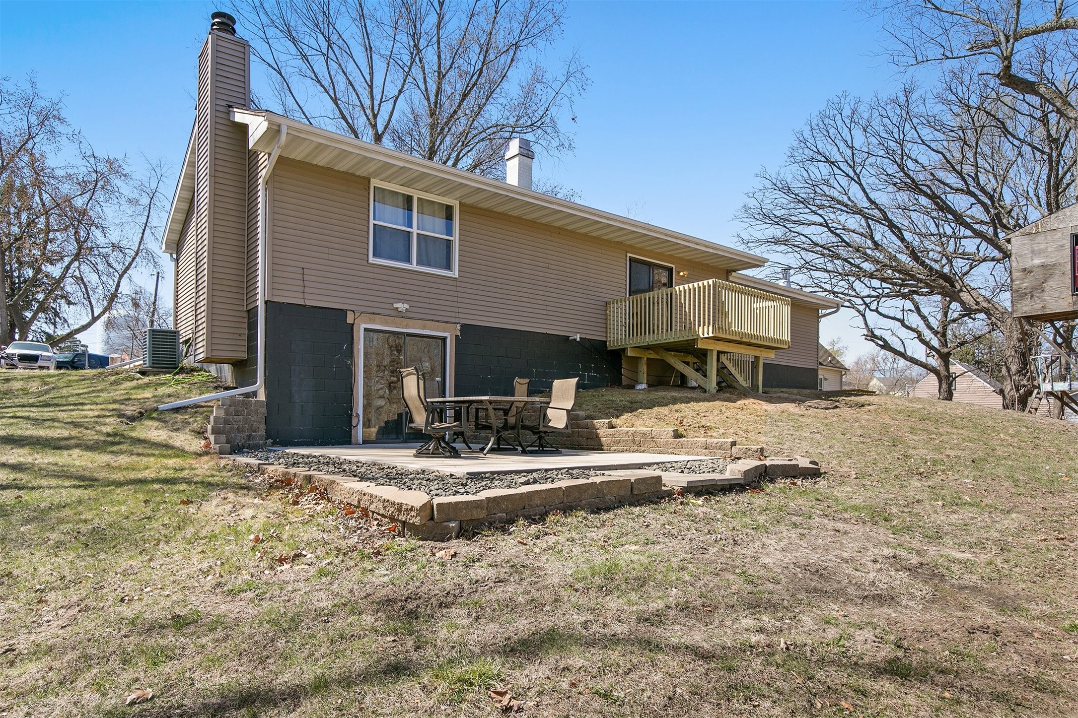 846 E Broad Street, Des Moines, Iowa image 25