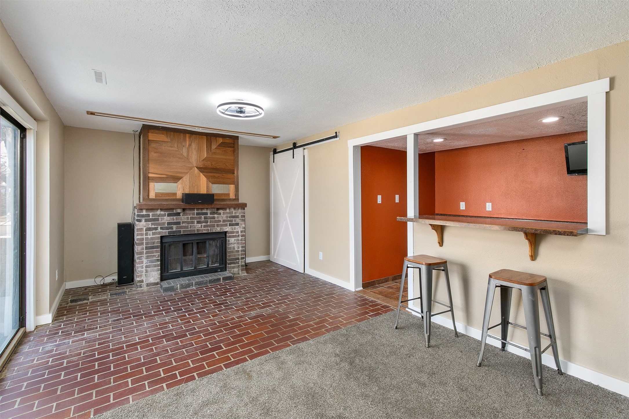 846 E Broad Street, Des Moines, Iowa image 18
