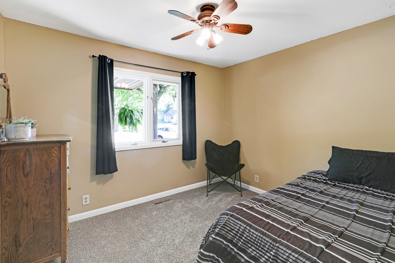 902 Jefferson Street, Pella, Iowa image 11