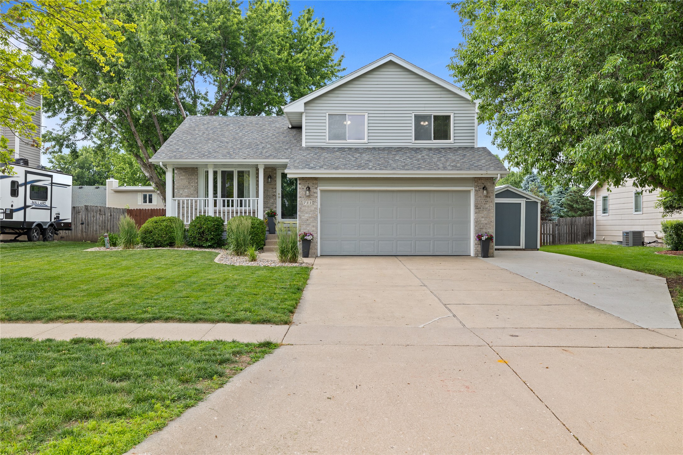 711 SE Dolan Drive