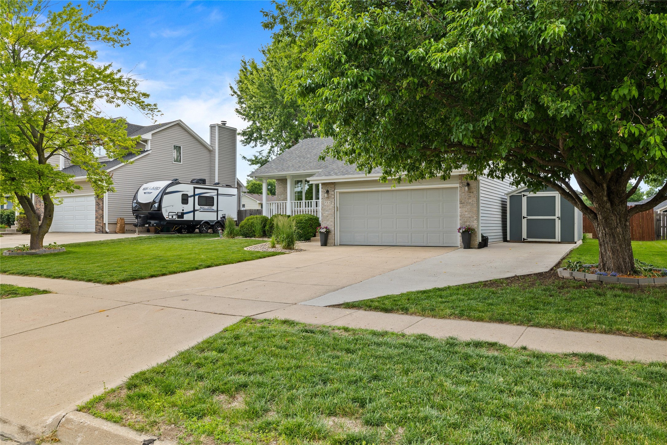 711 SE Dolan Drive
