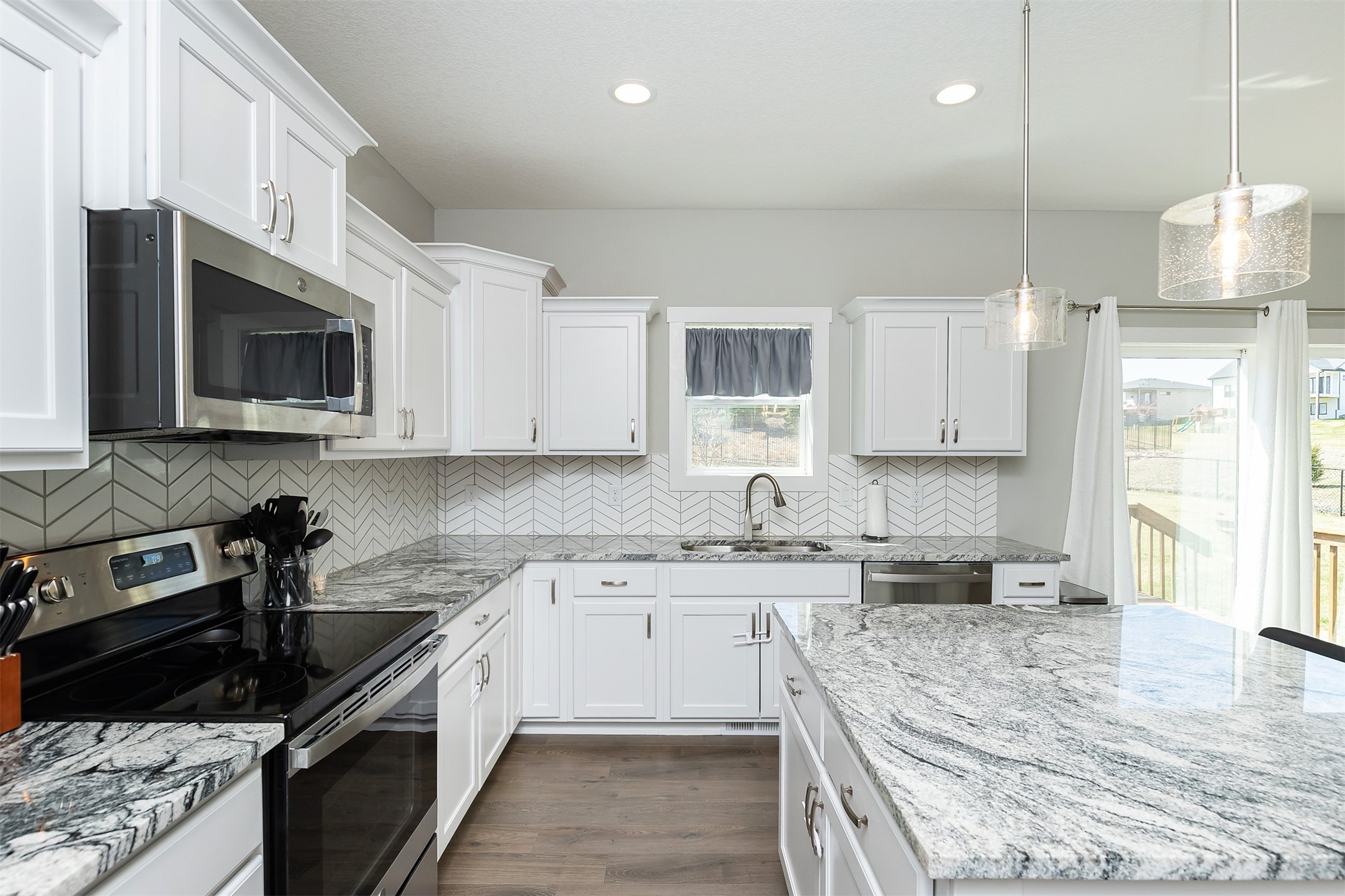 700 Belmont Boulevard, Waukee, Iowa image 12
