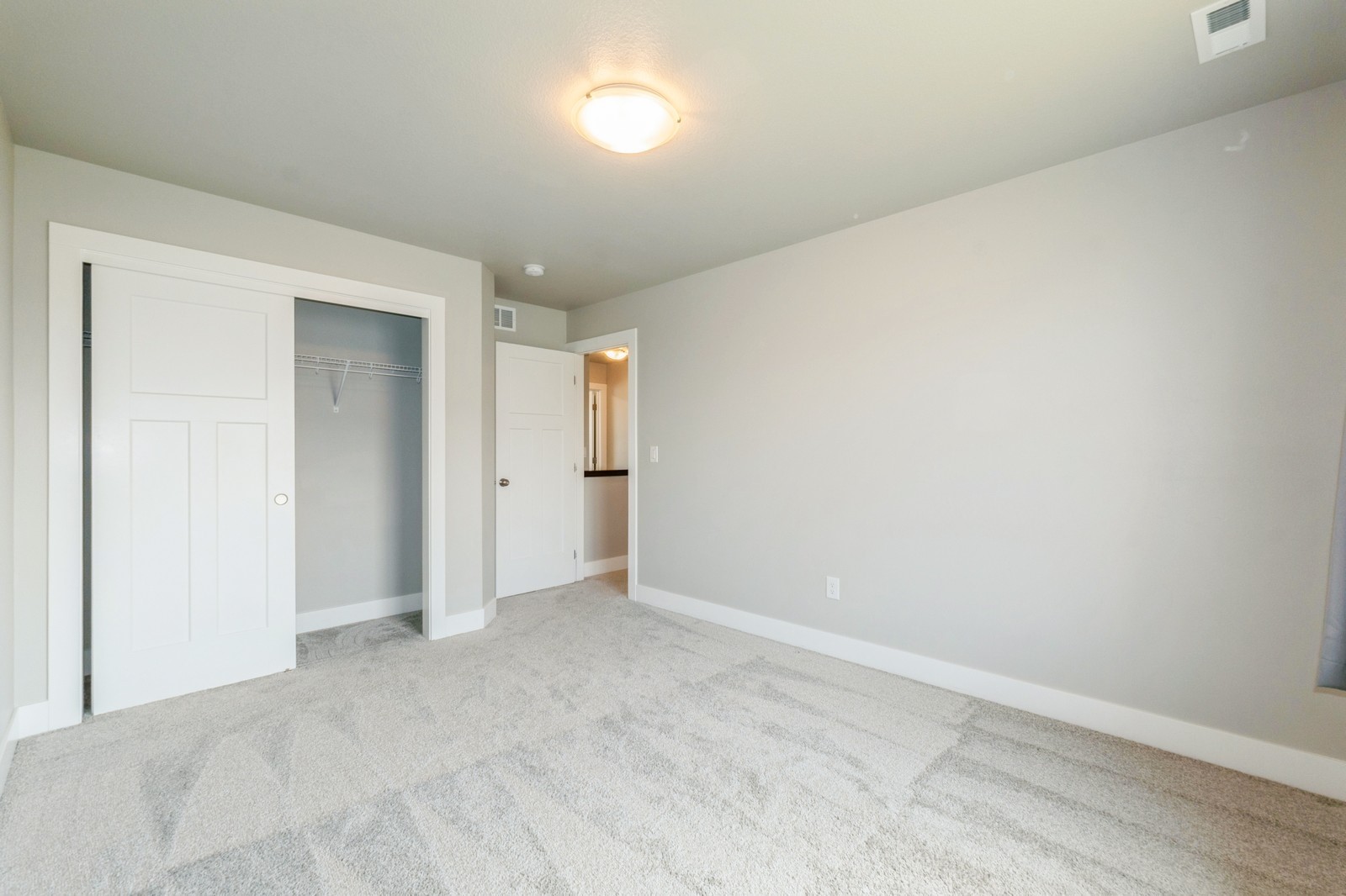 670 SE Drumlin Drive, Waukee, Iowa image 30
