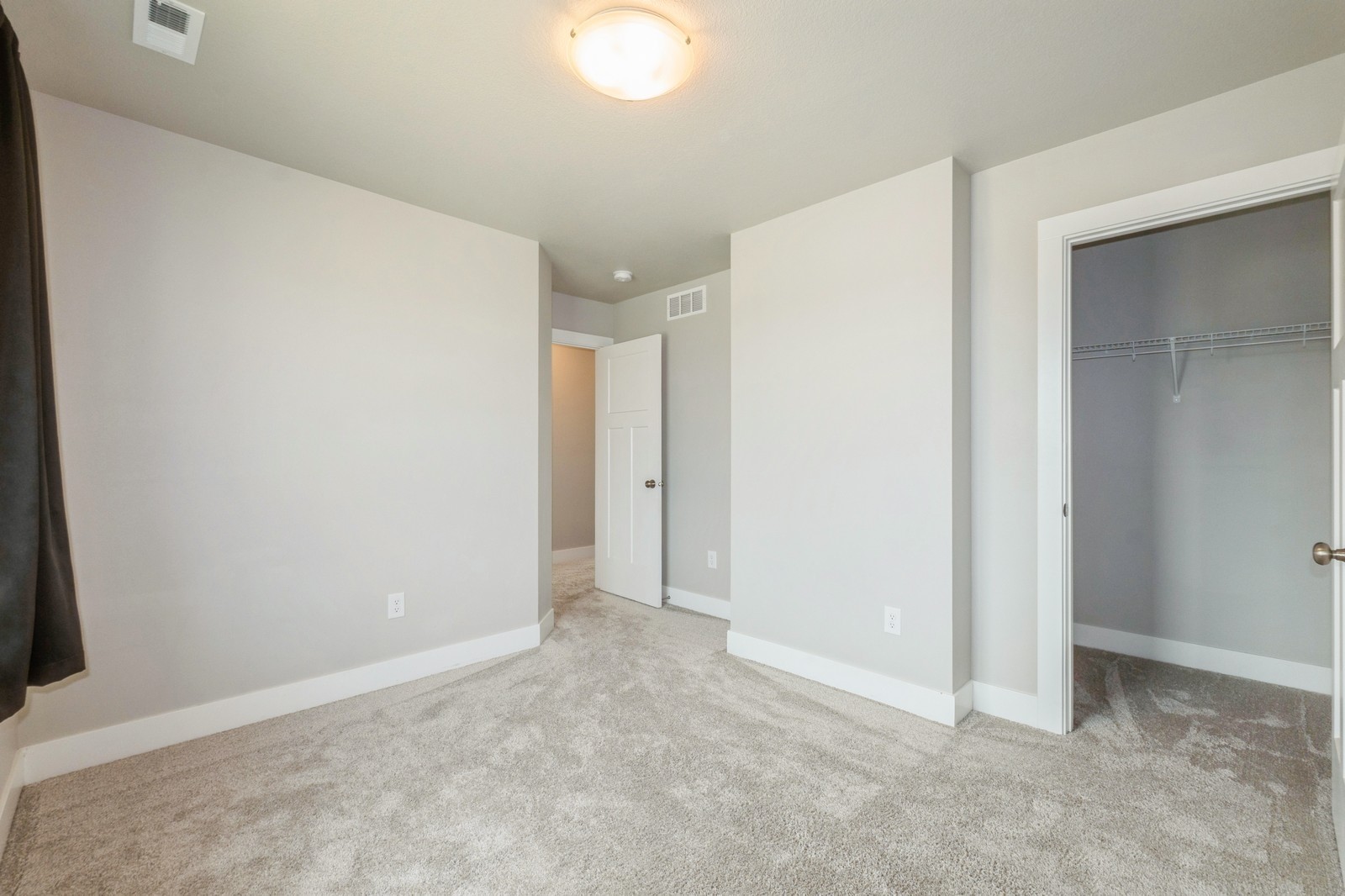 670 SE Drumlin Drive, Waukee, Iowa image 31